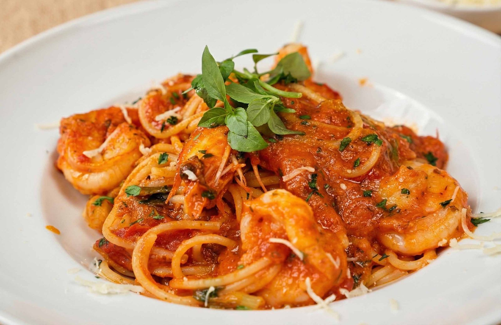 Λιγκουίνι με γαρίδες